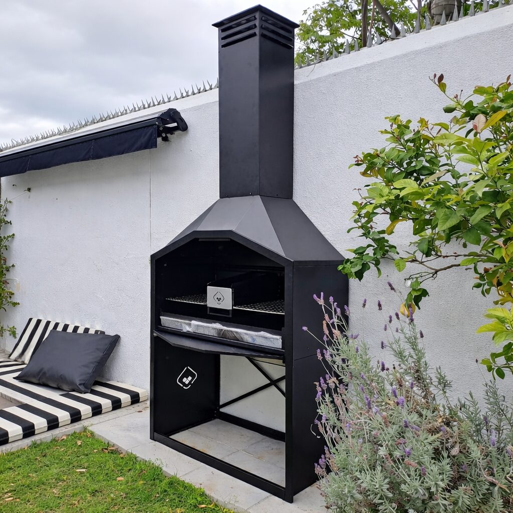 Wallart Freestanding Braai