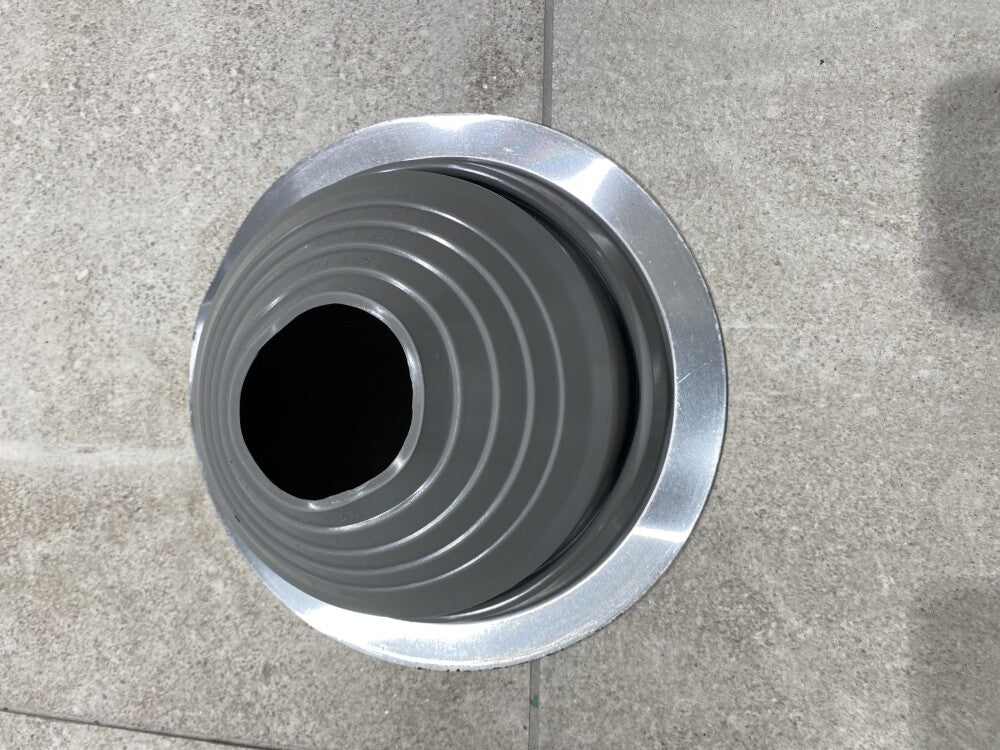 SM Round Roof Flashing (SILICONE) 75-160mm Base: 236mm (YS33)